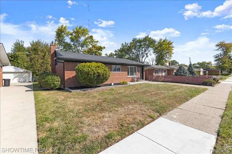 10358 Cloverdale Avenue, Ferndale, MI 48220 - Image #3