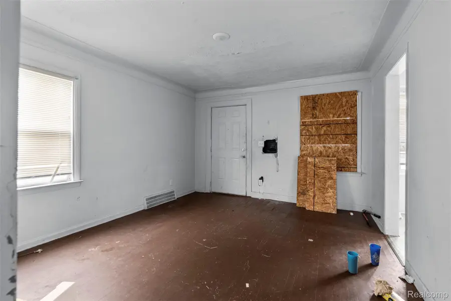 9660 Winthrop Street, Detroit, MI 48227 - Image #3