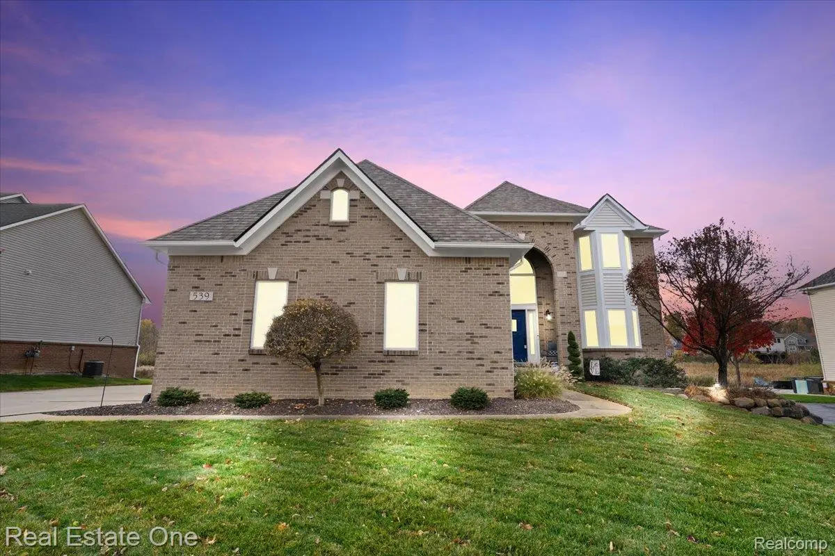 539 Olivia Drive, Milford, MI 48381 - Image #1