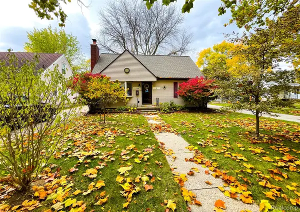 3114 Alden Drive, Lansing, MI 48910