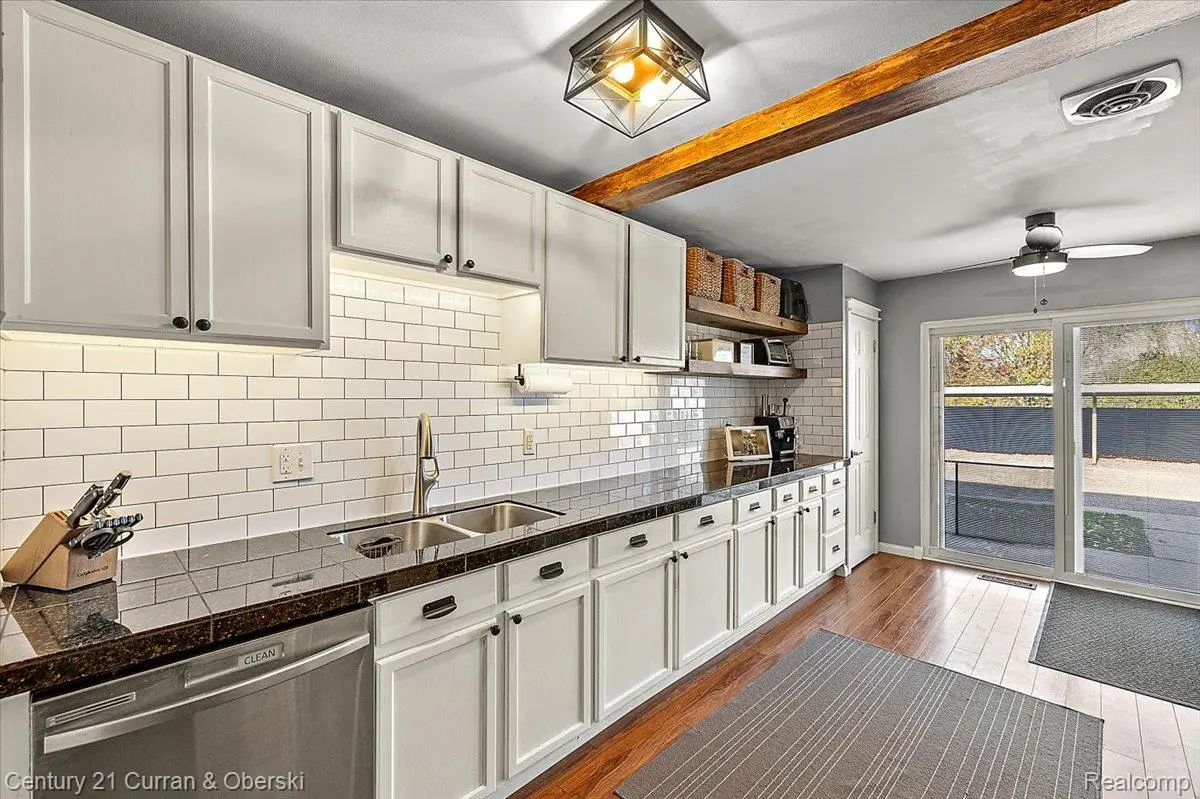 26388 Franklin Pointe Drive, Southfield, MI 48034 - Image #1