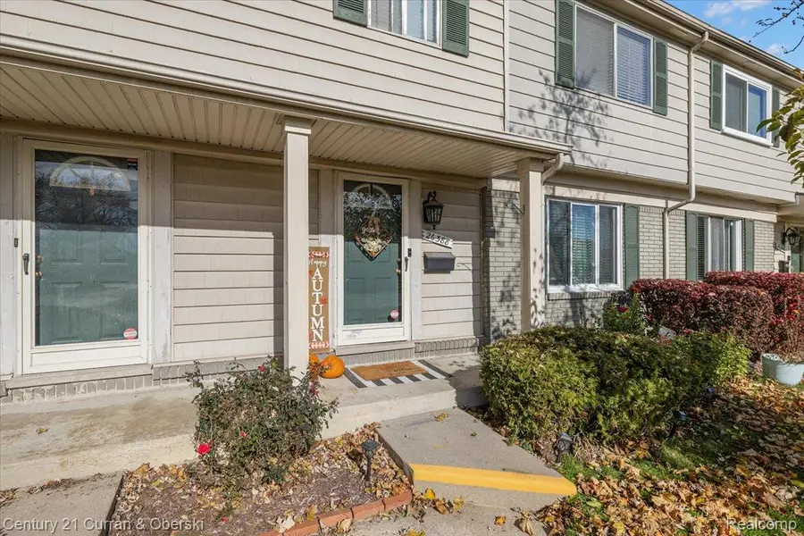 26388 Franklin Pointe Drive, Southfield, MI 48034 - Image #3