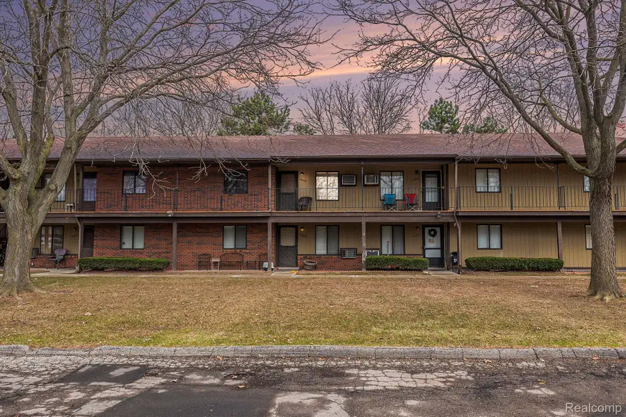 30488 Utica Road, Roseville, MI 48066 - Image #2