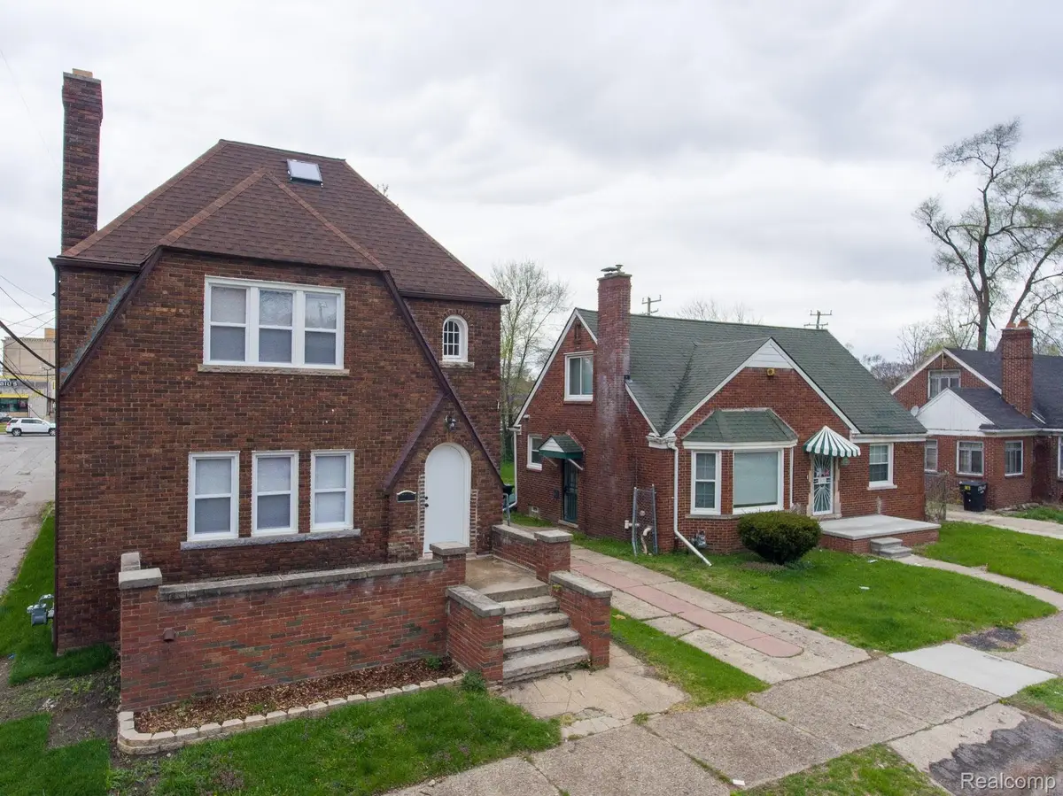 17125 Warrington Drive, Detroit, MI 48221 - Image #1