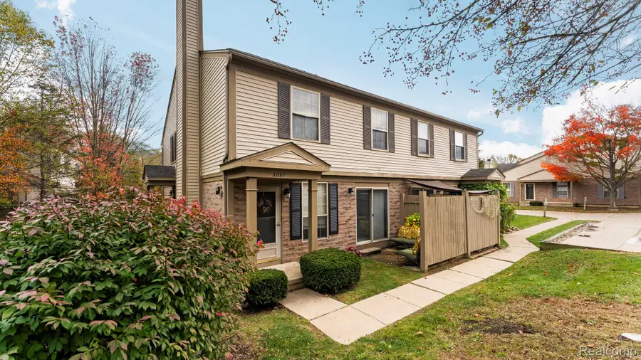 3057 Forest Creek Court, Ann Arbor, MI 48108 - Image #3