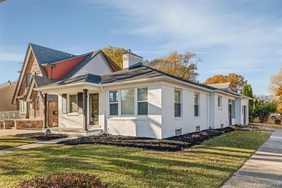 11921 E Outer Drive, Detroit, MI 48224 - Image #2