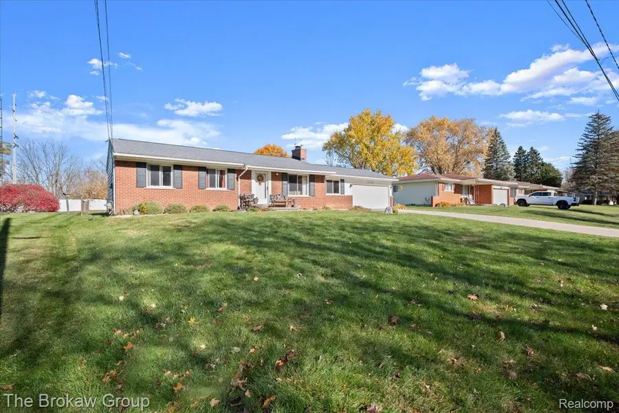 1108 Trotwood Lane, Flint, MI 48507 - Image #2