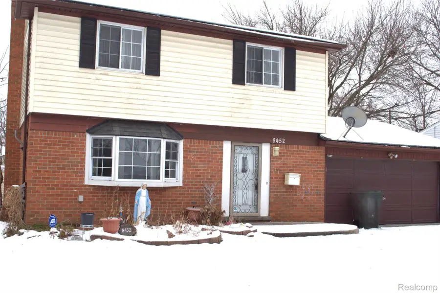 8452 Doncaster Drive, Sterling Heights, MI 48312 - Image #3