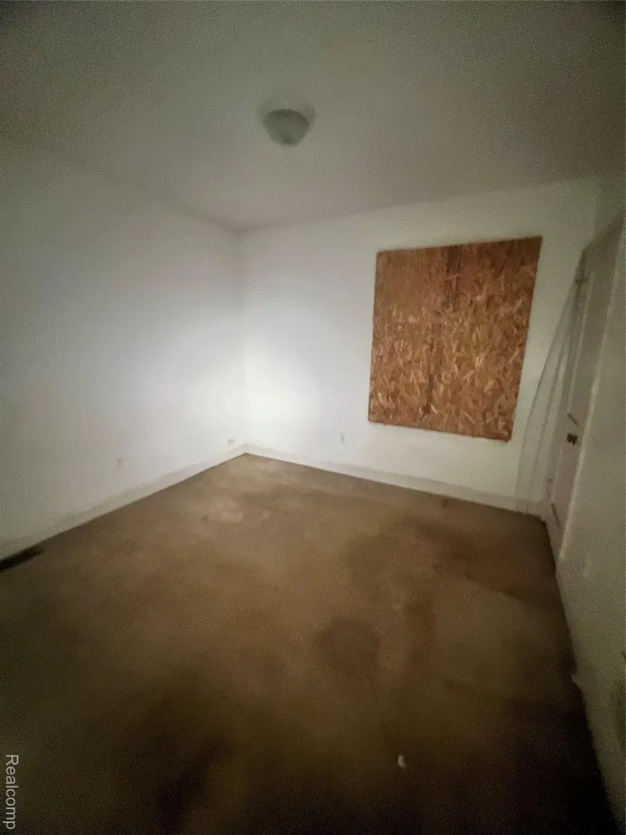 15420 Monte Vista Street, Detroit, MI 48238 - Image #2