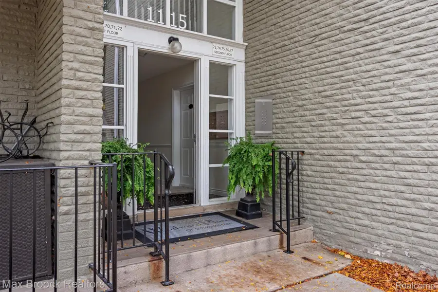 1115 N Old Woodward #76 Avenue, Birmingham, MI 48009 - Image #2