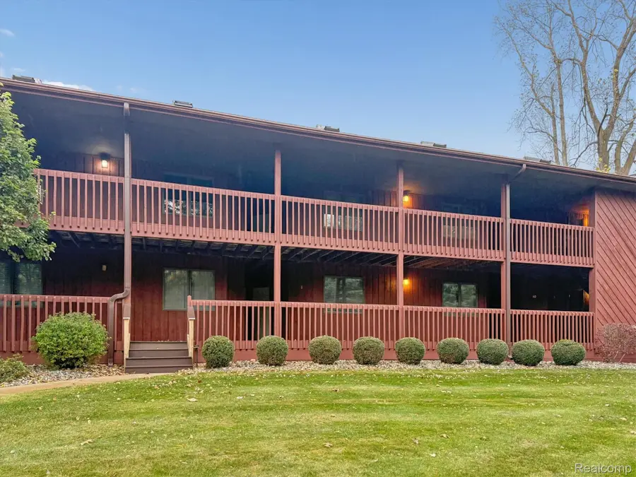 331 Lakeview #18, Port Austin, MI 48467 - Image #2