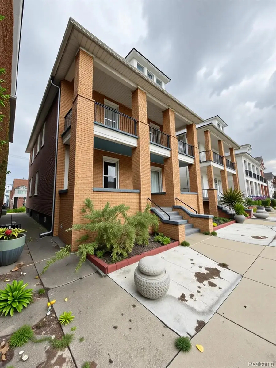 2361 Caniff Street, Hamtramck, MI 48212 - Image #2