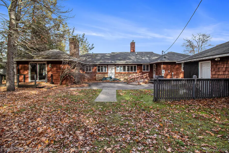 3162 Crescent Beach Road, Onekama, MI 49660 - #2