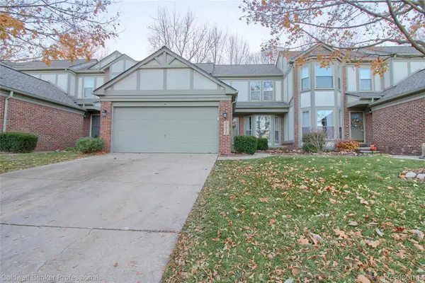 41816 White Tail Lane, Canton, MI 48188