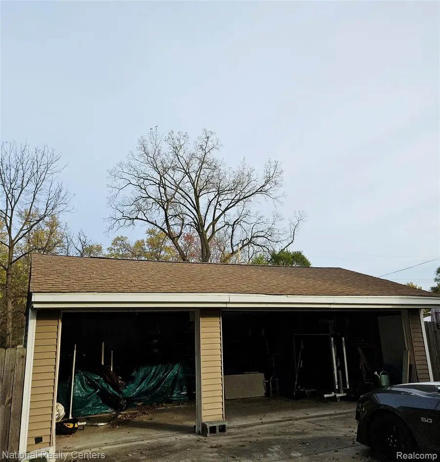 5901 Washington Street, Romulus, MI 48174 - #3