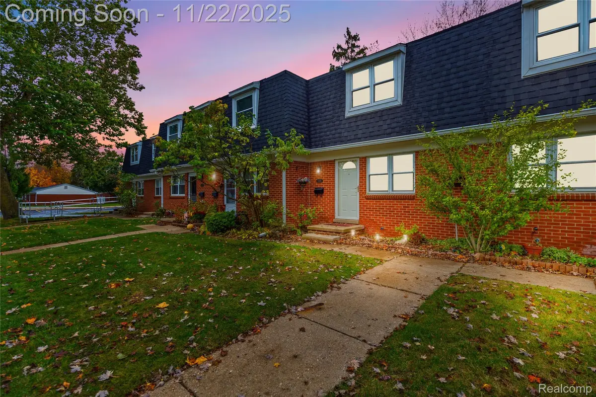 45311 Kensington St., Utica, MI 48317 - Image #1