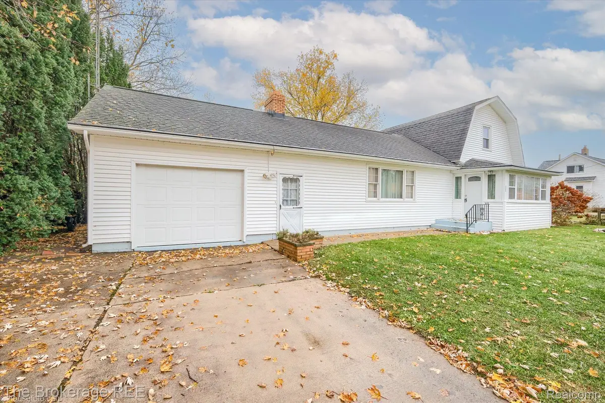 3040 E Mount Morris Road, Genesee, MI 48458 - Image #1