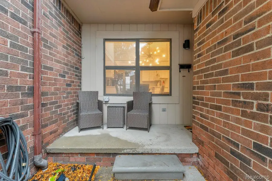 3160 Wood Circle, Detroit, MI 48207 - #2