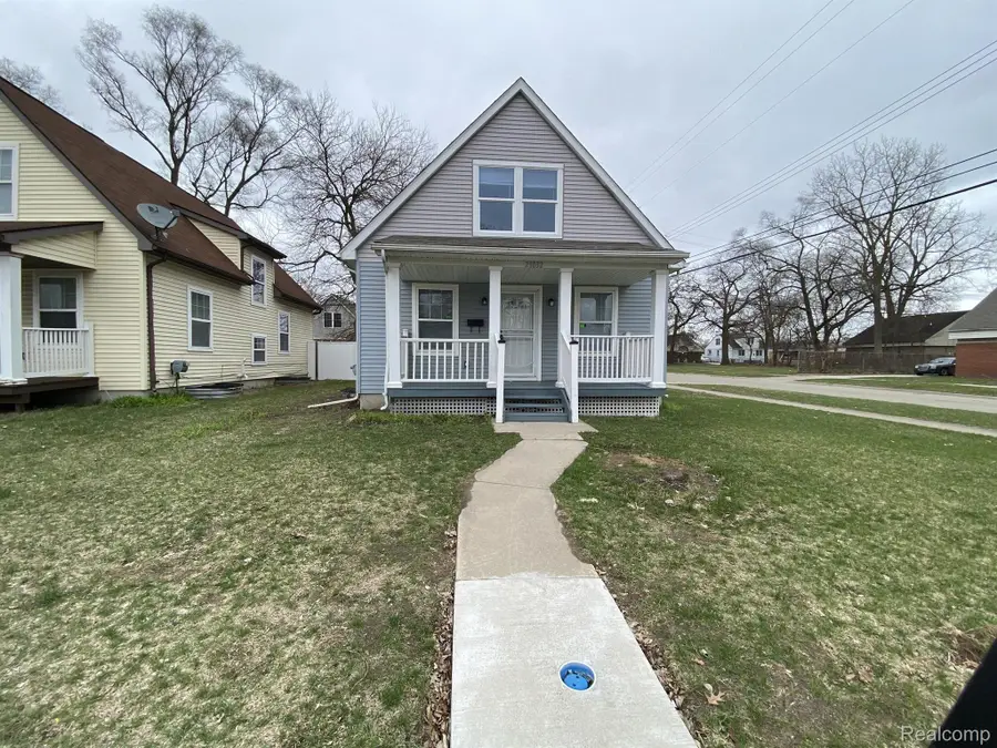 21032 Woodside Avenue, Ferndale, MI 48220 - Image #2