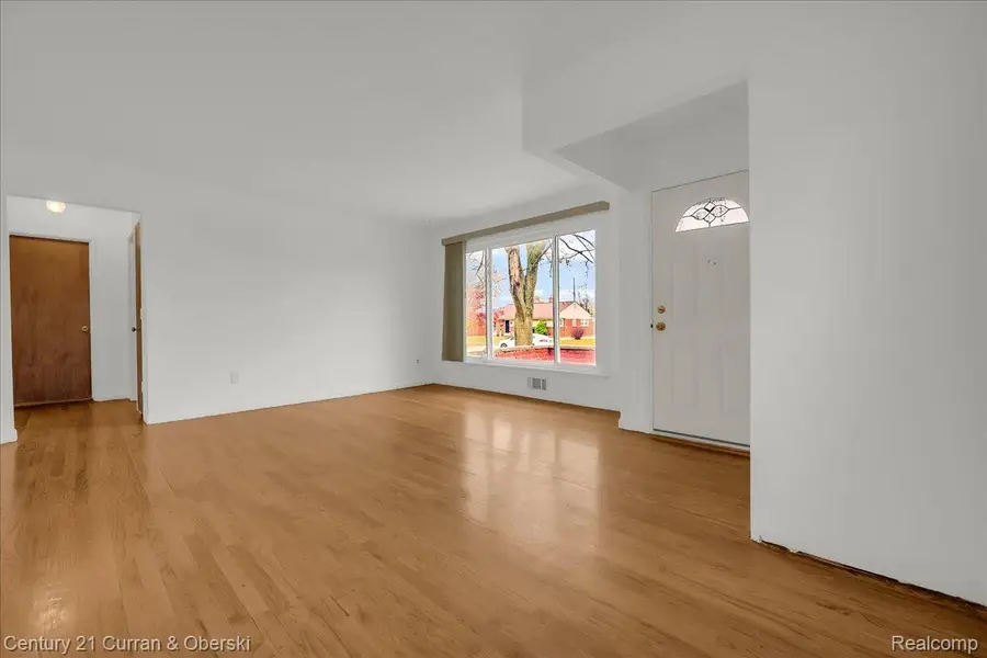 18616 Koester Street, Riverview, MI 48193 - Image #3