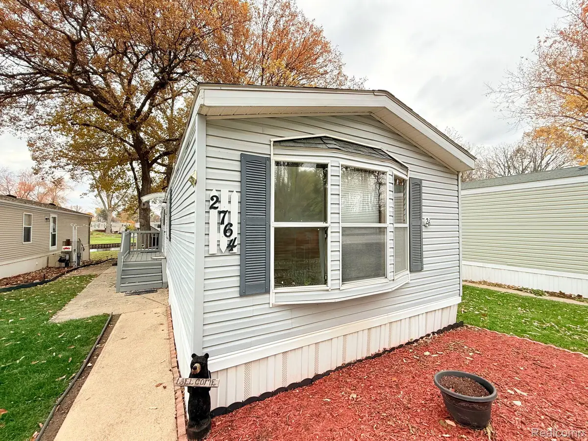 2764 Sunset Drive, Brooklyn, MI 49230 - Image #1