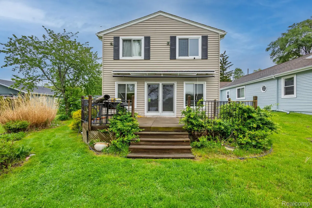 656 Lawson Drive, Orion, MI 48362 - Image #1