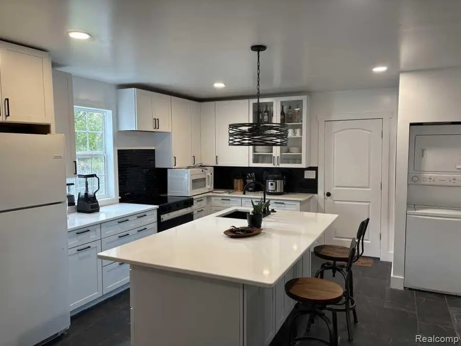 20 S Grove Street, Ypsilanti, MI 48198 - Image #2