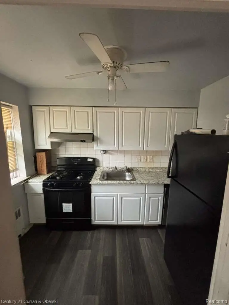 2557 W Mcnichols Road, Detroit, MI 48221 - Image #2