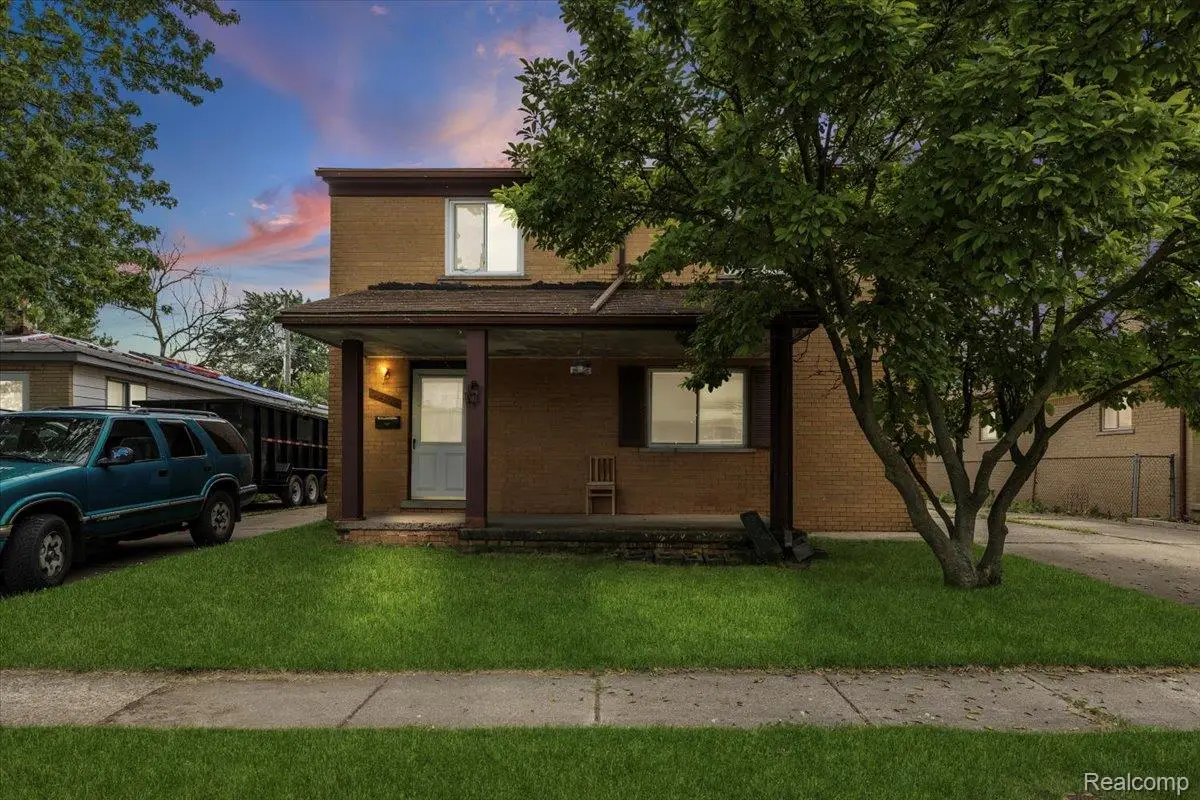 19578 Opal Street, Clinton Township, MI 48035 - Image #1