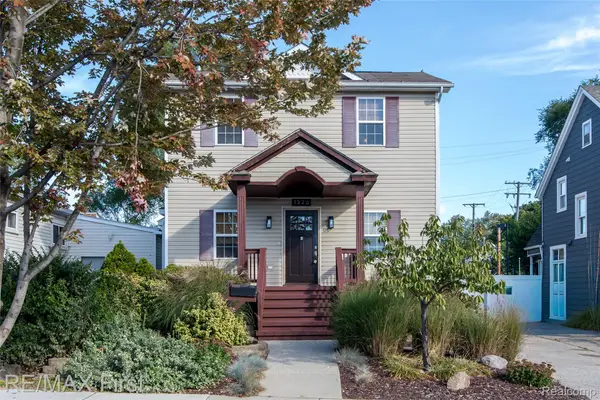 1320 Hartrick Avenue, RoyalOak, MI 48067