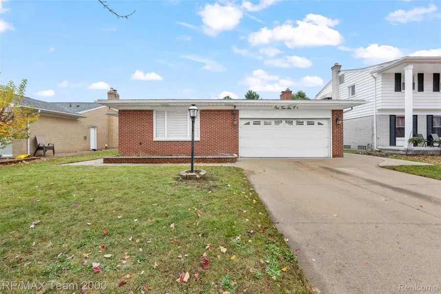 1262 Sherbourne Drive, Dearborn Heights, MI 48127 - Image #2
