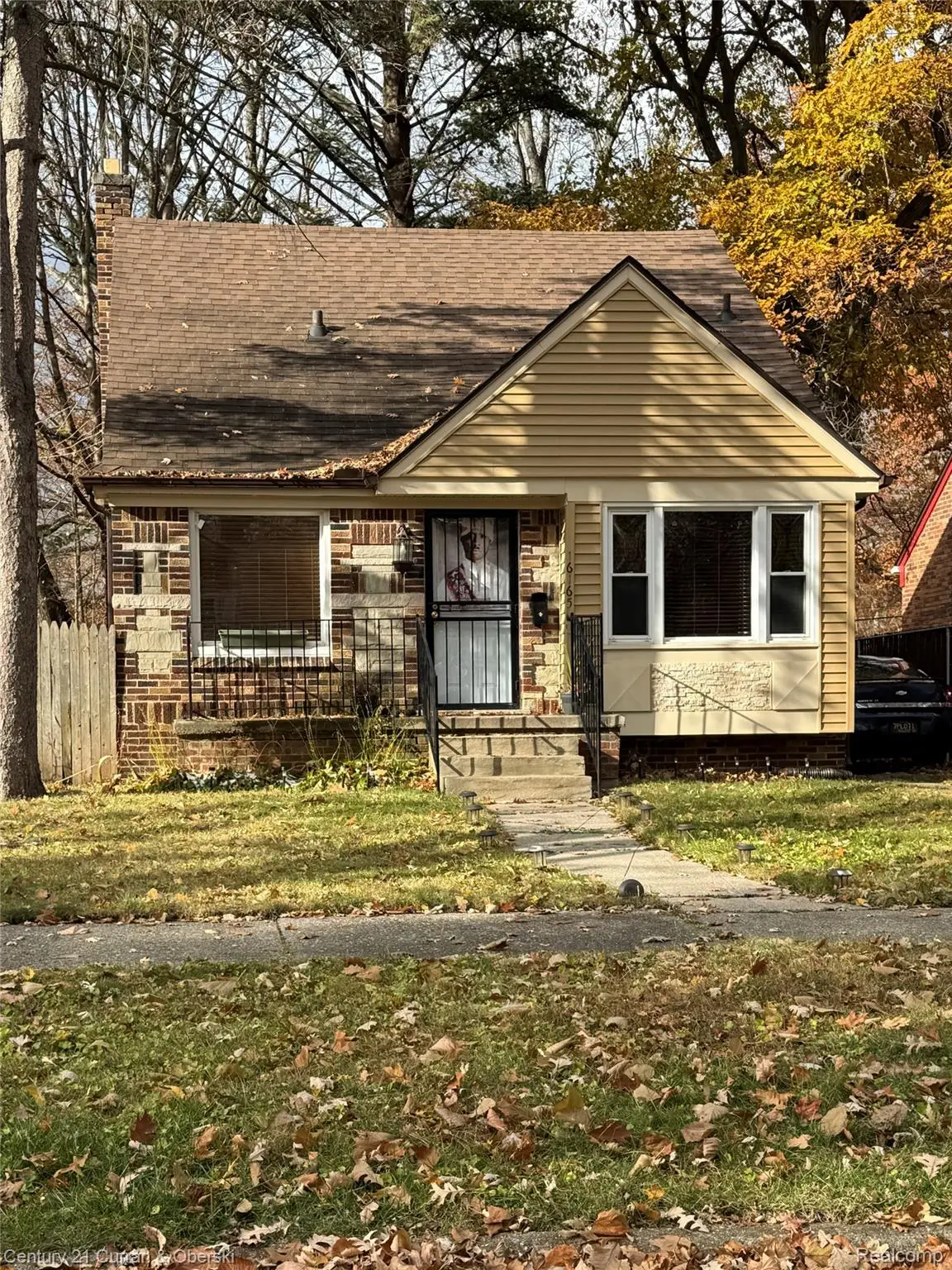 16165 W Parkway Street, Detroit, MI 48219 - #1