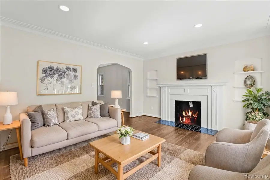 18639 Kentucky Street, Detroit, MI 48221 - Image #2