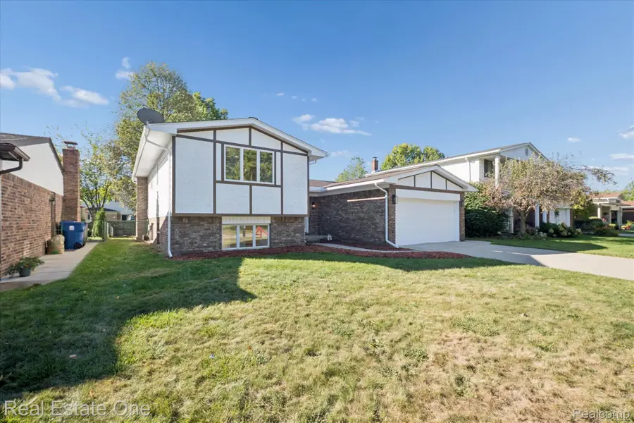 43051 Fernwood Street, Canton, MI 48187 - Image #3