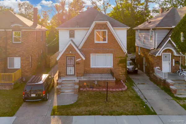 16569 Tracey Street, Detroit, MI 48235