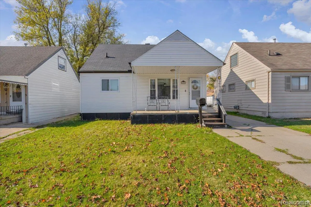 24505 Berry Avenue, Warren, MI 48089 - Image #1