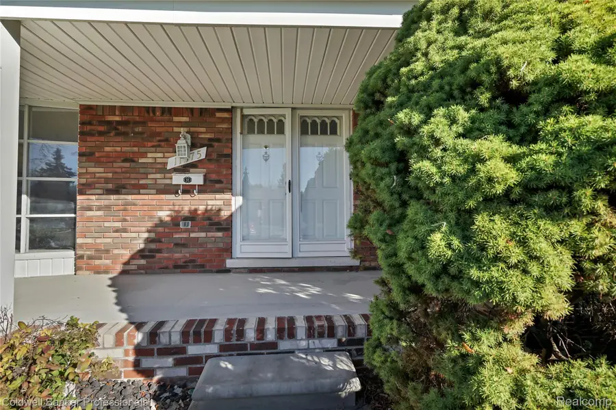 11375 Savage Drive, Sterling Heights, MI 48312 - Image #3