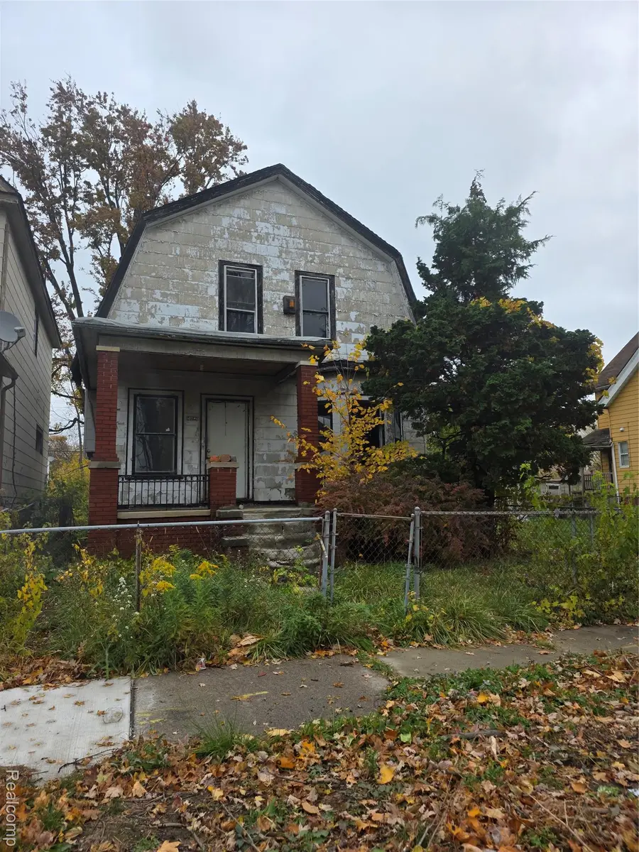 5852 Rohns Street, Detroit, MI 48213 - Image #2