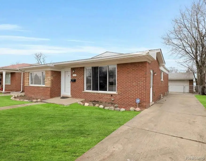 27002 Ford Road, Dearborn Heights, MI 48127 - Image #1