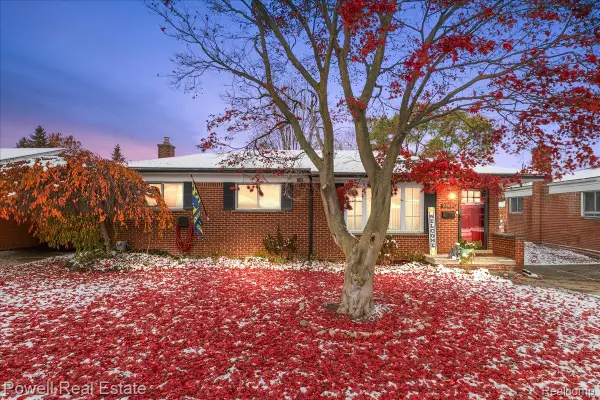 29601 Moulin Avenue, Warren, MI 48088