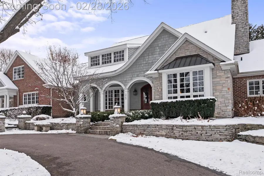 3460 Bloomcrest Drive, Bloomfield, MI 48304 - #3