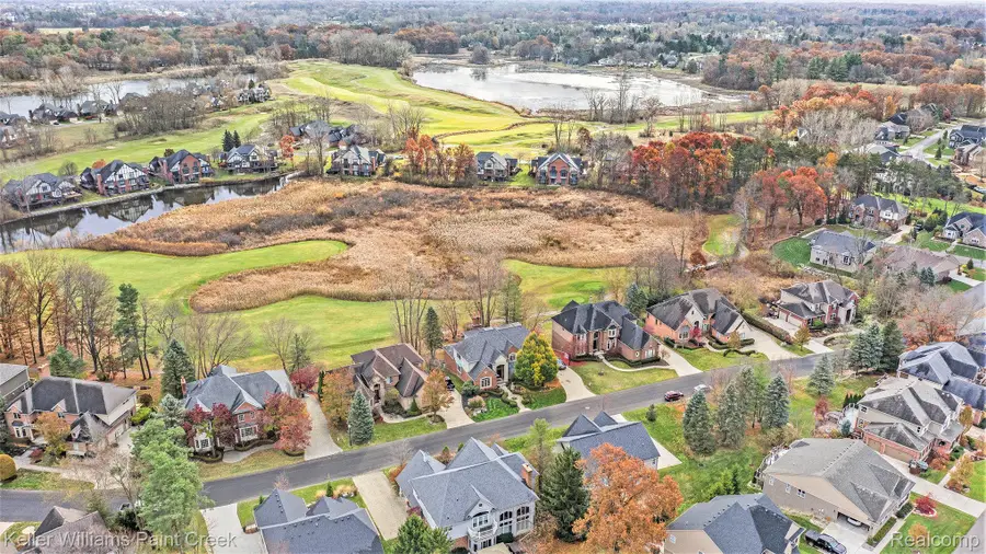 108 Greenan Lane, Orion, MI 48362 - Image #2