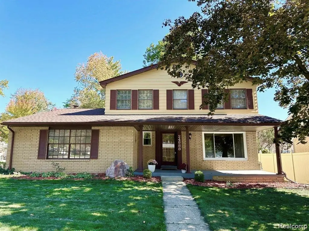 24888 Apple Crest Drive, Novi, MI 48375 - Image #1