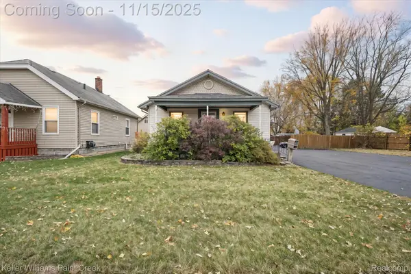 38 S Rose Street, MtClemens, MI 48043