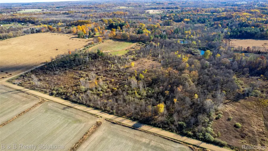 000 Johnson Mill, Deerfield, MI 48461 - Image #2