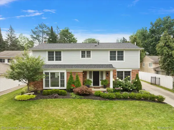 1345 Fairway Drive, Birmingham, MI 48009