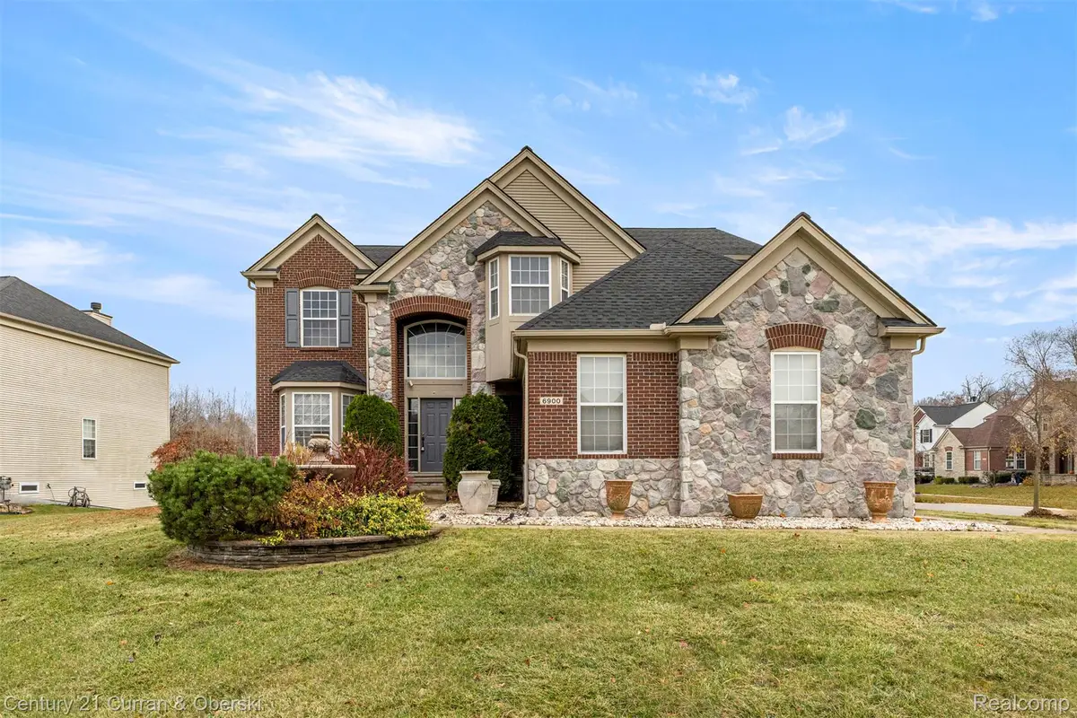 6900 Lakeway Street, Ypsilanti, MI 48197 - Image #1