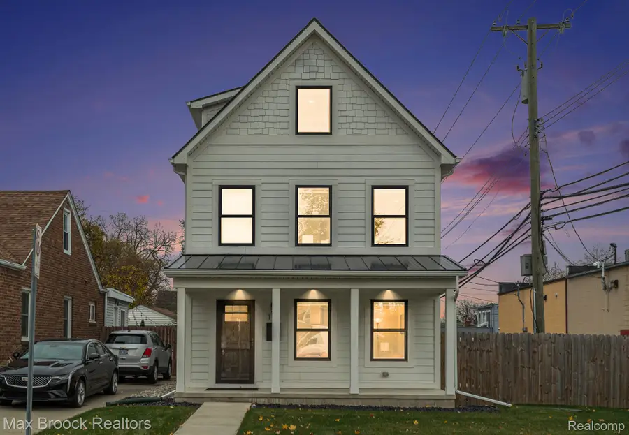 112 N Alexander Avenue, Royal Oak, MI 48067 - Image #2