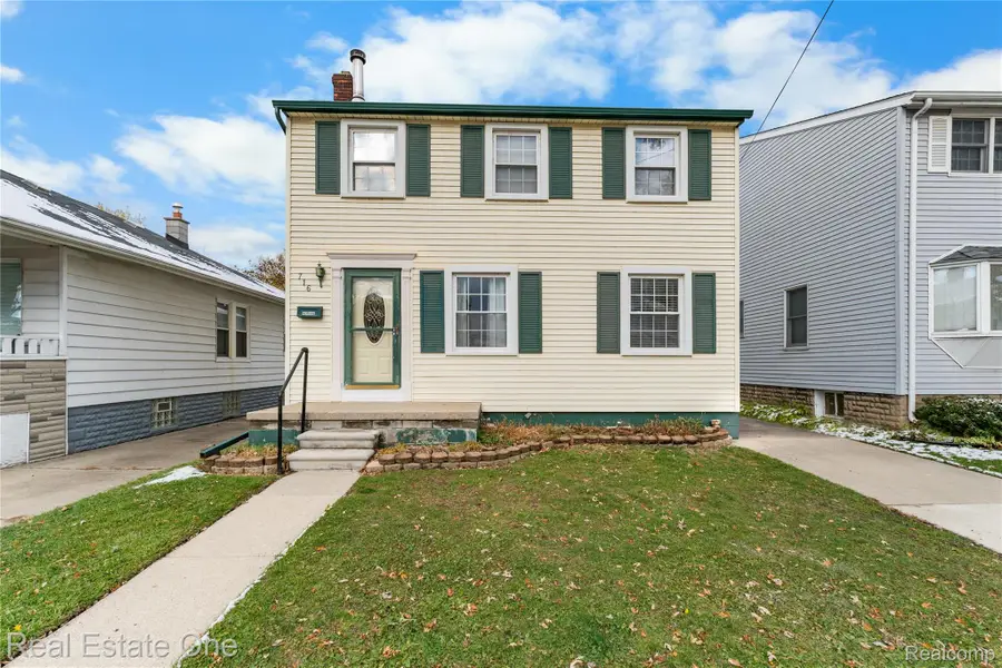 716 Kings Highway, Wyandotte, MI 48192 - Image #2