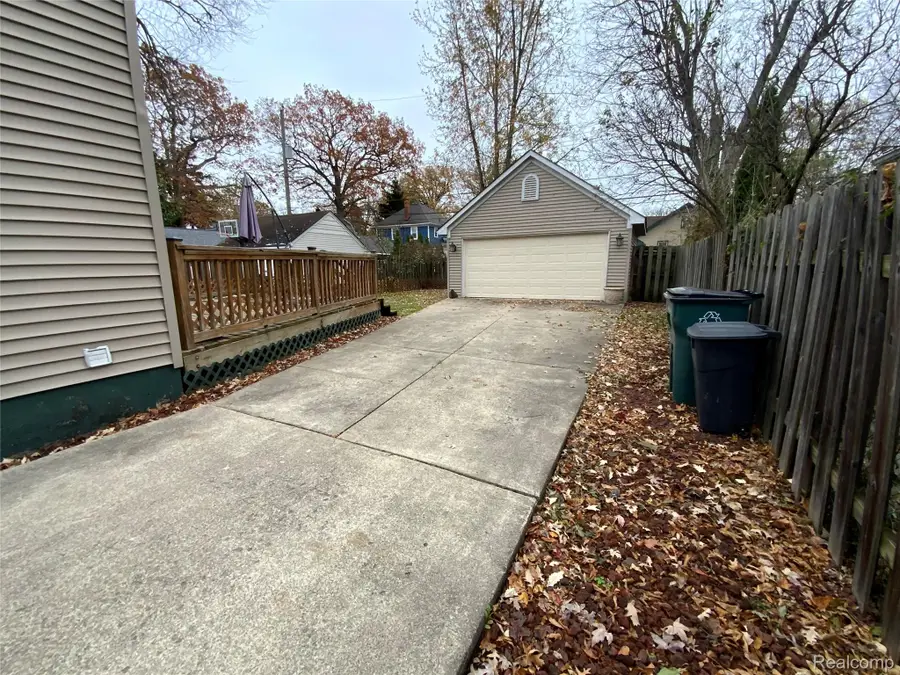 366 E Marshall Street, Ferndale, MI 48220 - Image #3